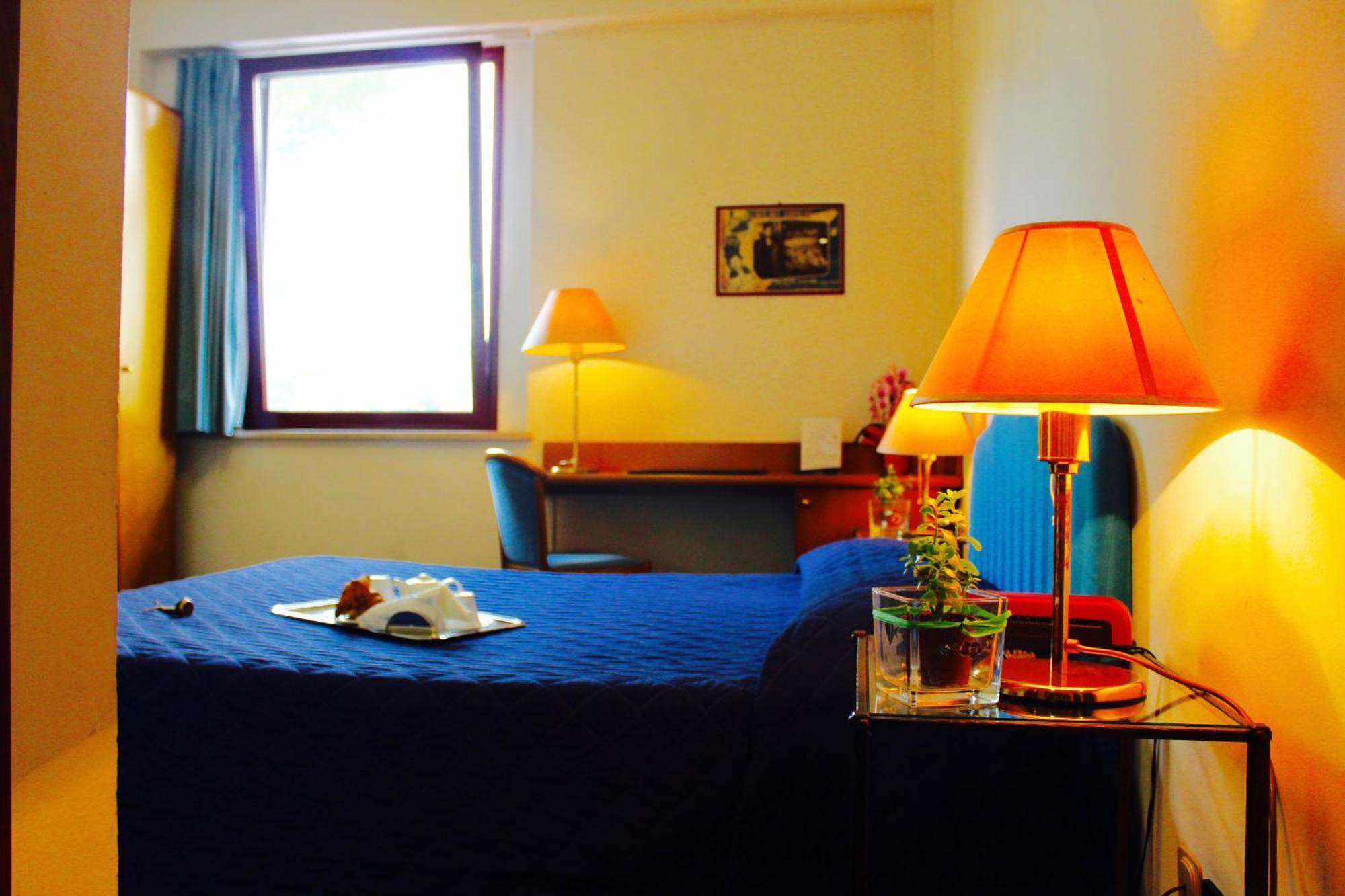 Arcangelo Roof Hotel Римини Экстерьер фото