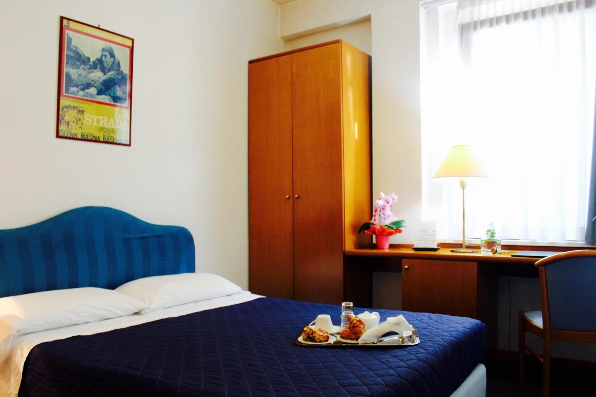 Arcangelo Roof Hotel Римини Экстерьер фото