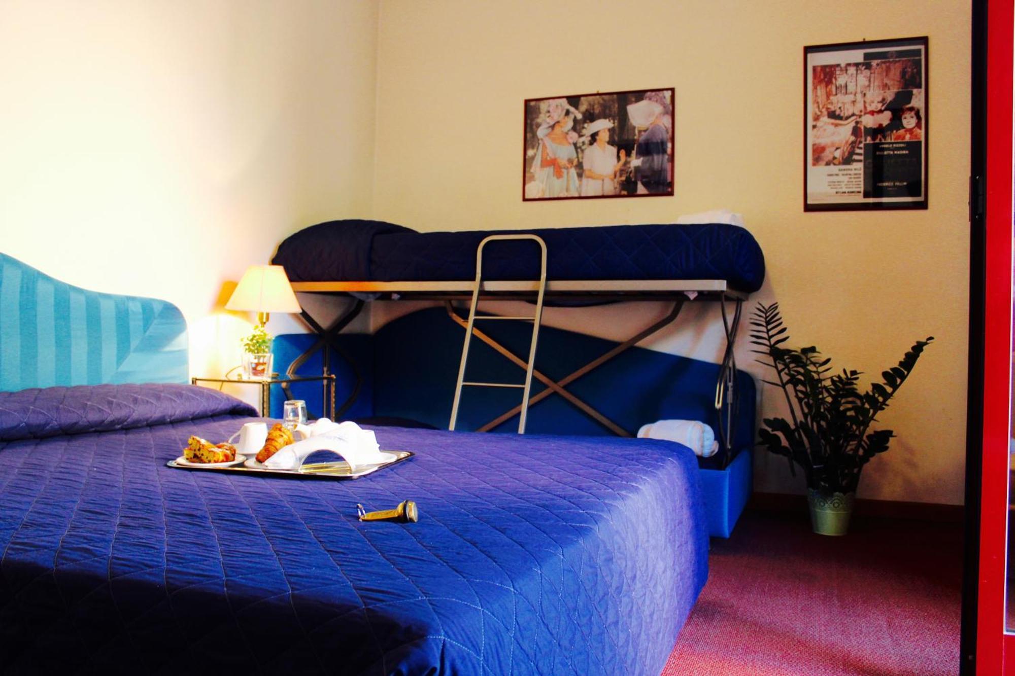 Arcangelo Roof Hotel Римини Экстерьер фото