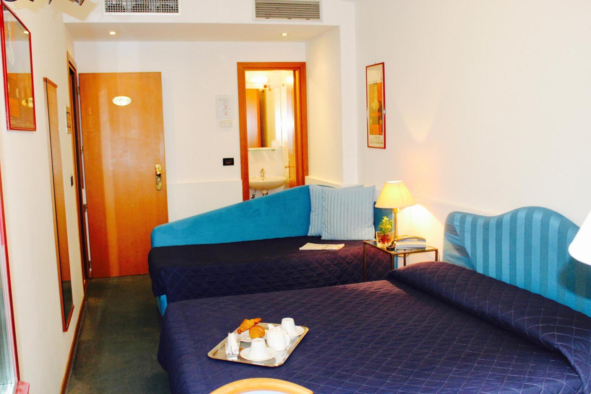 Arcangelo Roof Hotel Римини Экстерьер фото
