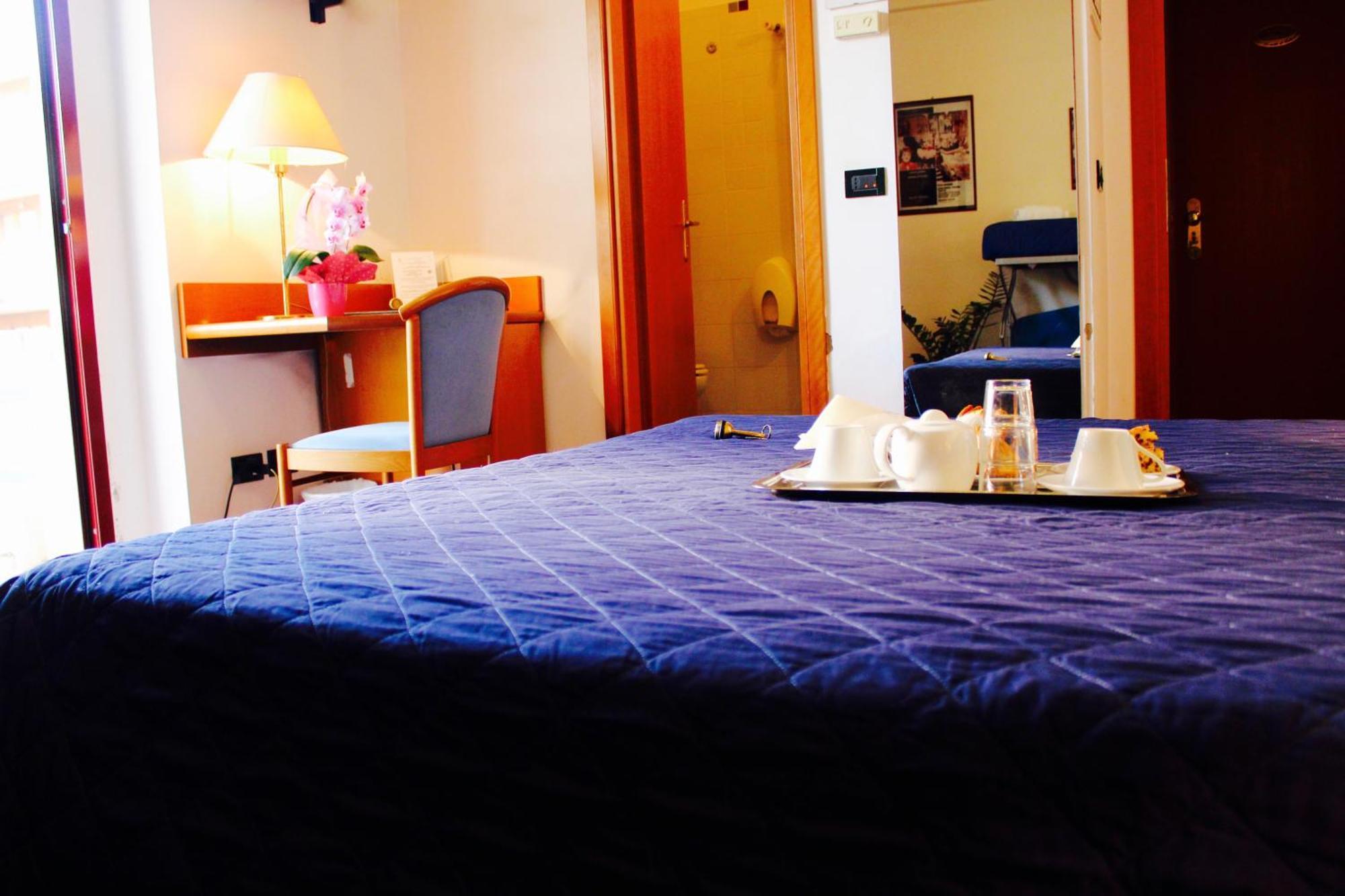 Arcangelo Roof Hotel Римини Экстерьер фото