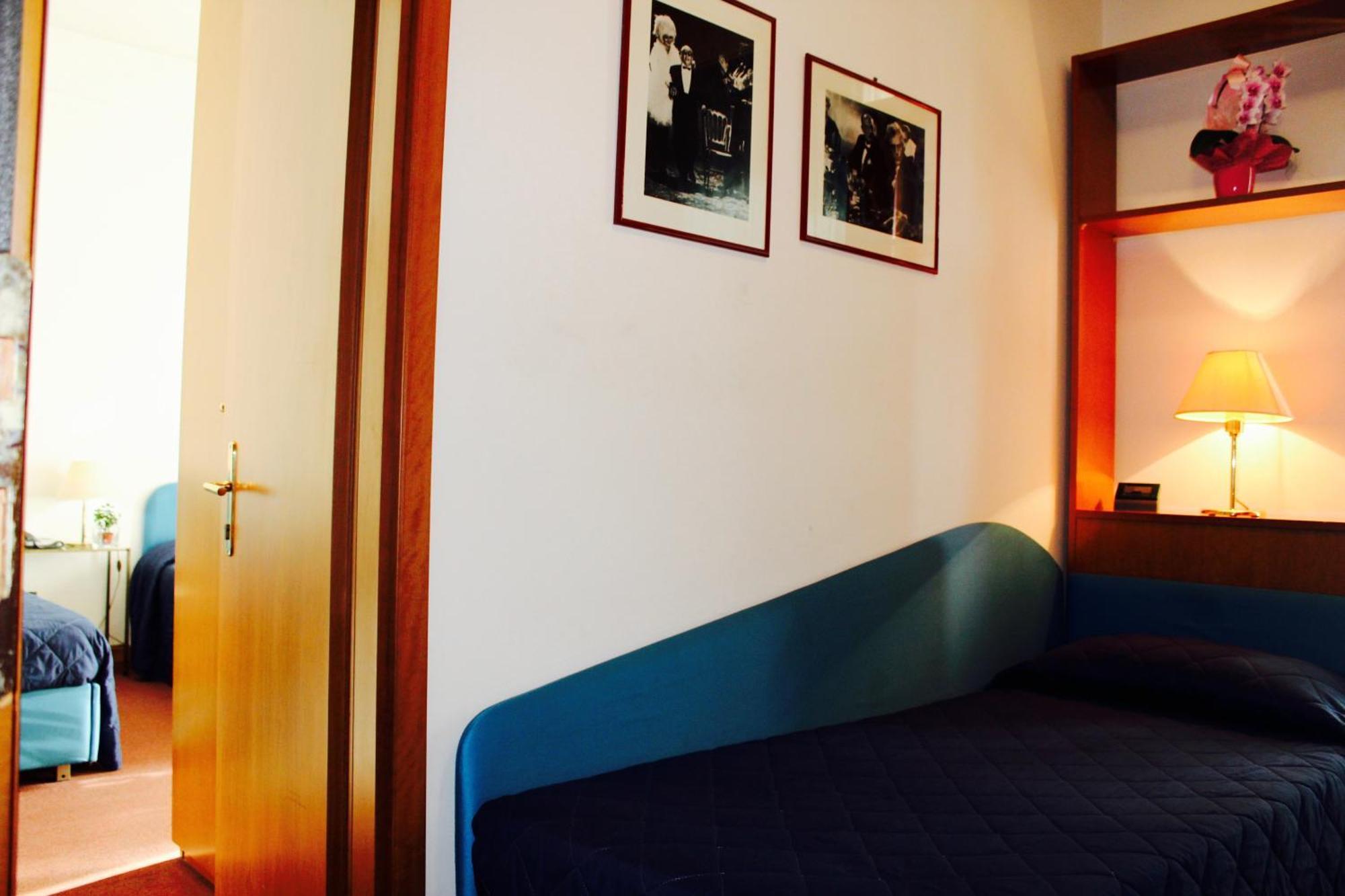 Arcangelo Roof Hotel Римини Экстерьер фото
