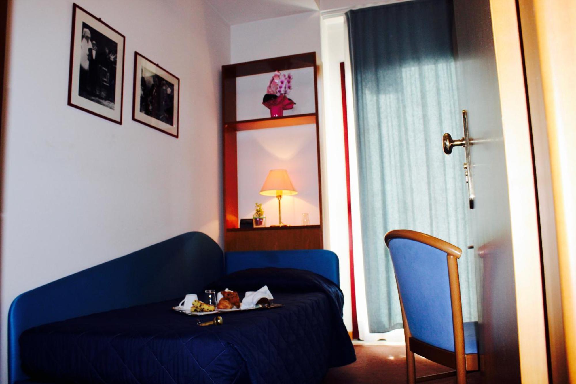 Arcangelo Roof Hotel Римини Экстерьер фото